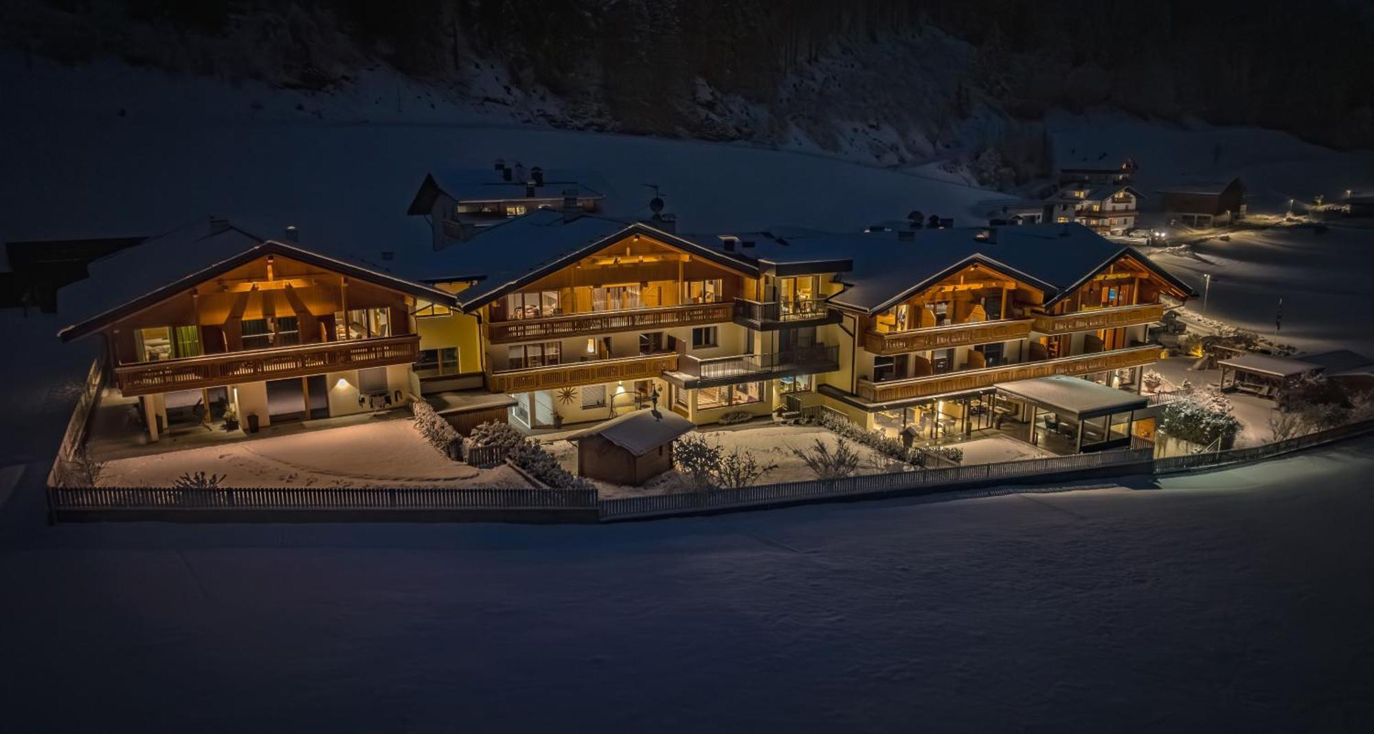 Martinshof Berg Herz Ahrntal
